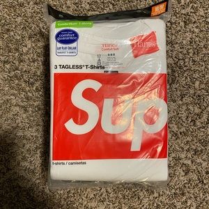 NEW! Supreme Hanes Tees White (3 Pack) Size Medium